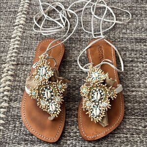 Mystique Boutique Brown and White Sandals with bead and seashell Embellishments